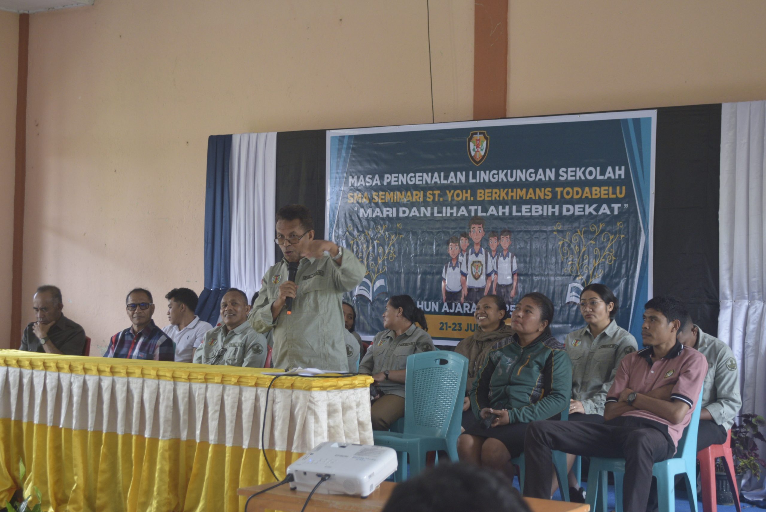 SMA Seminari Todabelu Laksanakan MPLS